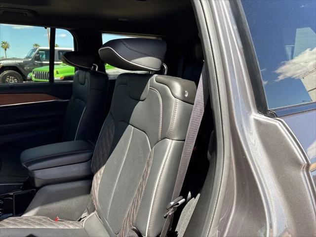 2023 Jeep Grand Cherokee L Summit Reserve 4x4