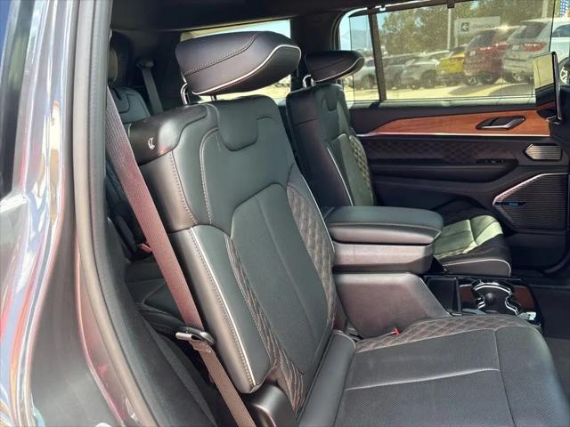 2023 Jeep Grand Cherokee L Summit Reserve 4x4