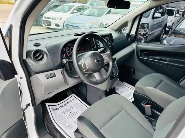 2017 Nissan NV200 SV
