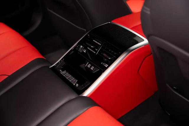 2024 BMW M8 xDrive