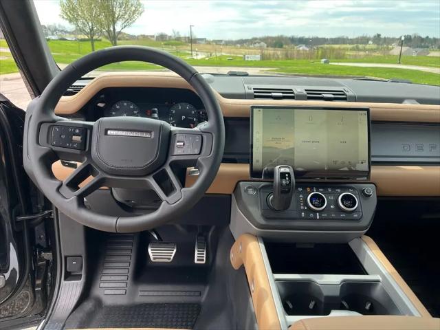 2026 Land Rover Defender P525 V8