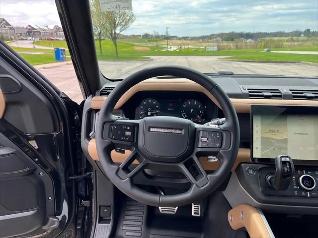 2026 Land Rover Defender P525 V8