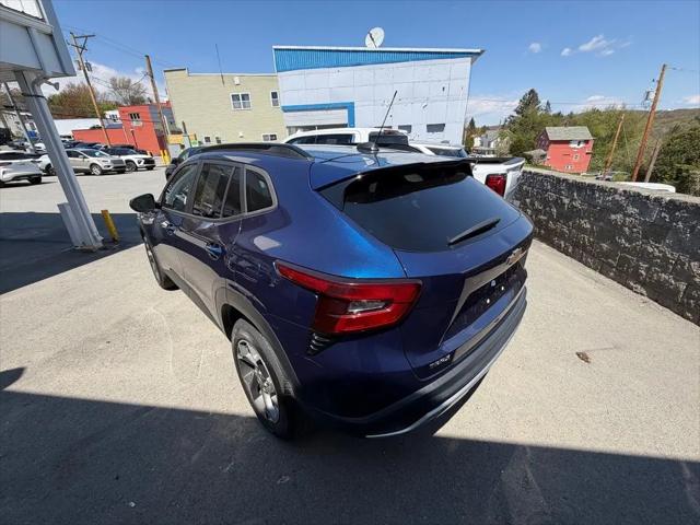 2024 Chevrolet Trax FWD LT