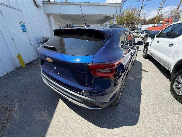 2024 Chevrolet Trax FWD LT
