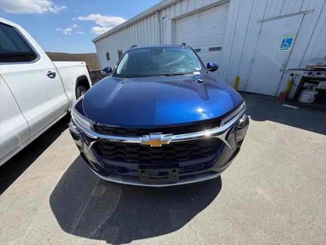2024 Chevrolet Trax FWD LT