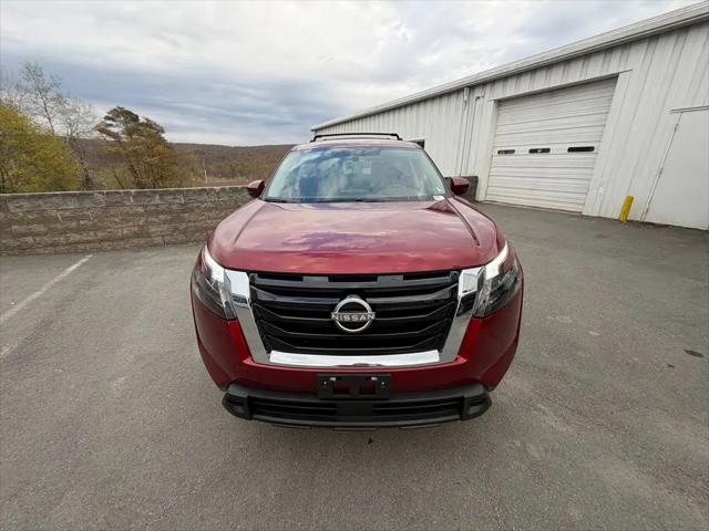 2024 Nissan Pathfinder SV 4WD
