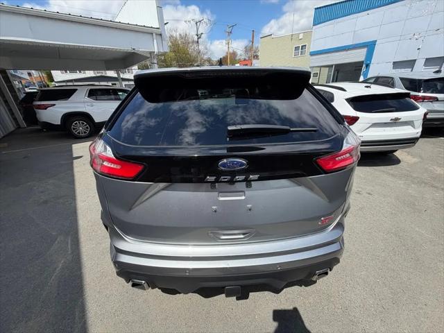 2024 Ford Edge ST