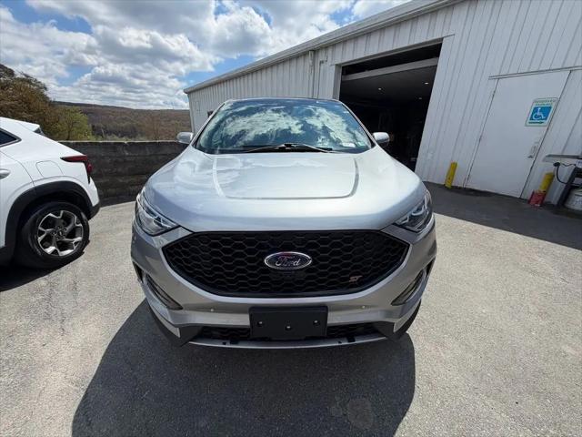 2024 Ford Edge ST