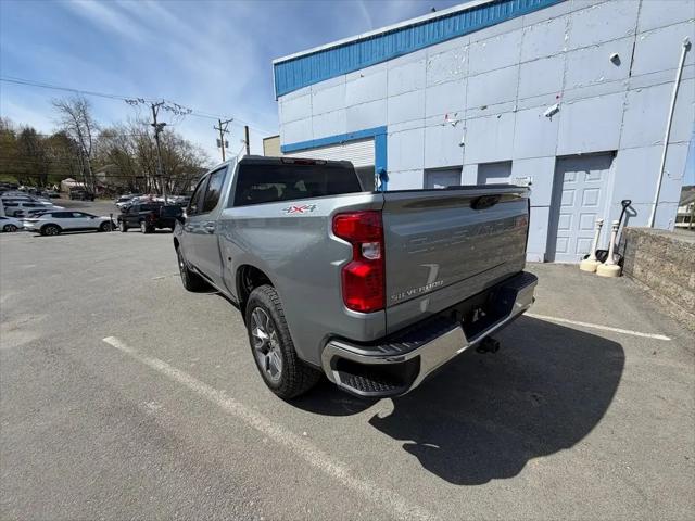 2026 Chevrolet Silverado 1500 4WD Crew Cab Short Bed LT with 2FL