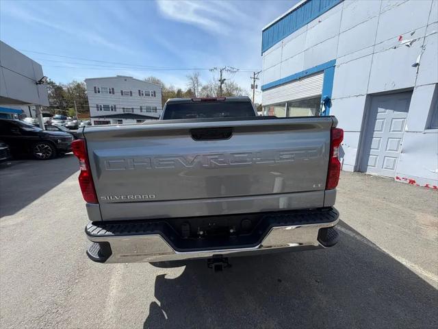 2026 Chevrolet Silverado 1500 4WD Crew Cab Short Bed LT with 2FL