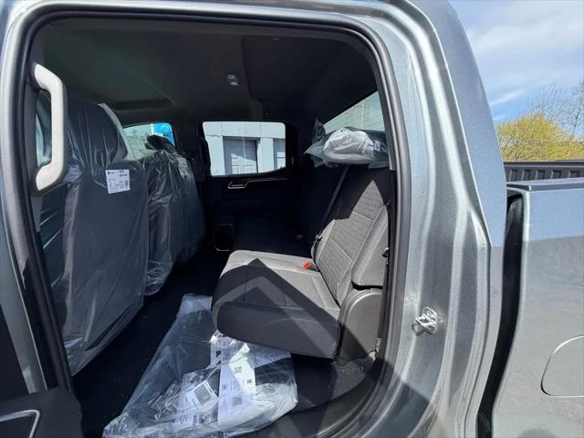 2026 Chevrolet Silverado 1500 4WD Crew Cab Short Bed LT with 2FL