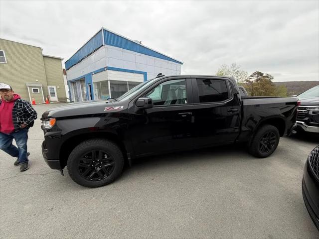 2026 Chevrolet Silverado 1500 4WD Crew Cab Short Bed RST