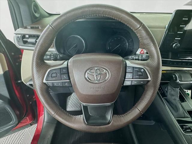 2023 Toyota Sienna Platinum