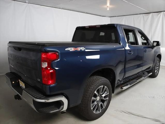 2022 Chevrolet Silverado 1500 4WD Crew Cab Short Bed LT with 2FL