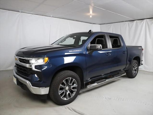 2022 Chevrolet Silverado 1500 4WD Crew Cab Short Bed LT with 2FL