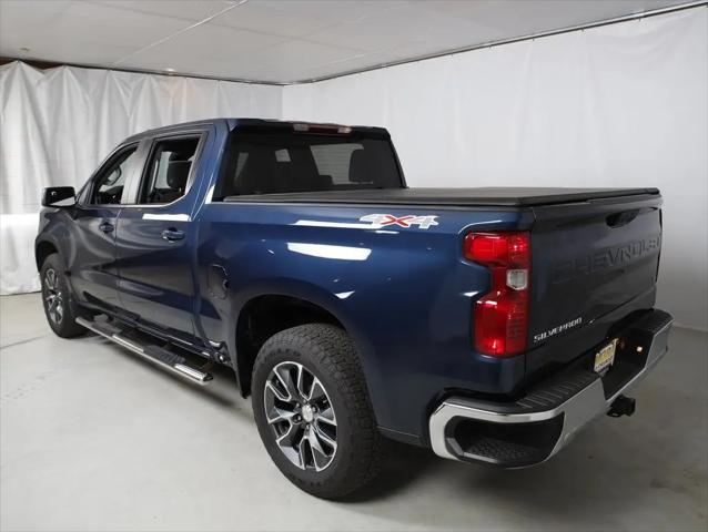 2022 Chevrolet Silverado 1500 4WD Crew Cab Short Bed LT with 2FL
