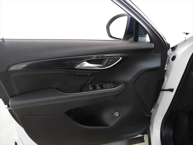2023 Buick Envision Essence AWD