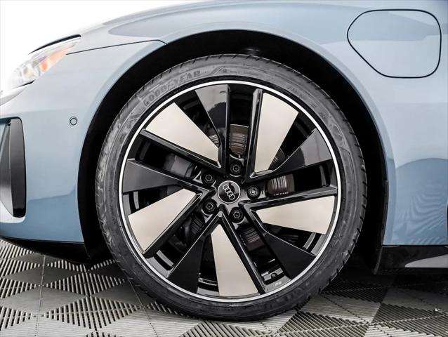 2024 Audi e-tron GT Prestige quattro