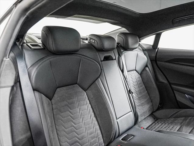 2024 Audi e-tron GT Prestige quattro