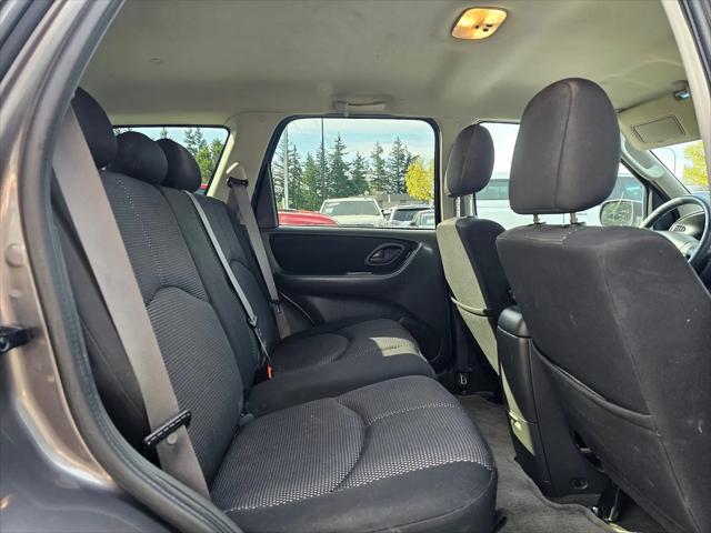 2006 Mazda Tribute s