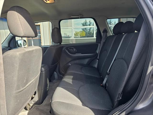 2006 Mazda Tribute s