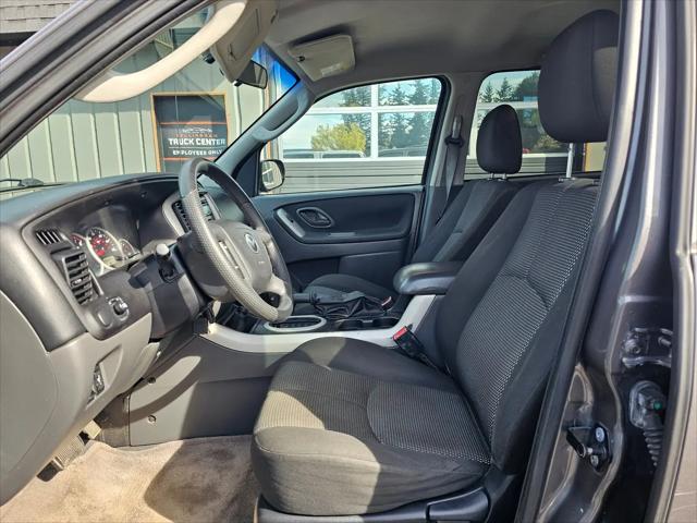 2006 Mazda Tribute s
