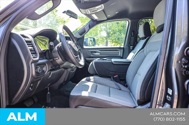 2022 Ram 1500 Big Horn Crew Cab 4x4 5'7" Box