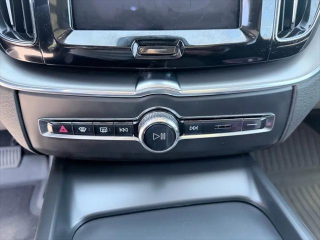 2023 Volvo XC60 B5 Core
