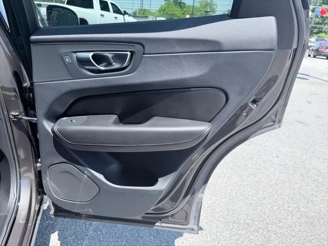 2023 Volvo XC60 B5 Core