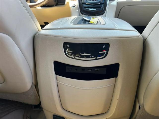 2017 Cadillac Escalade Premium Luxury
