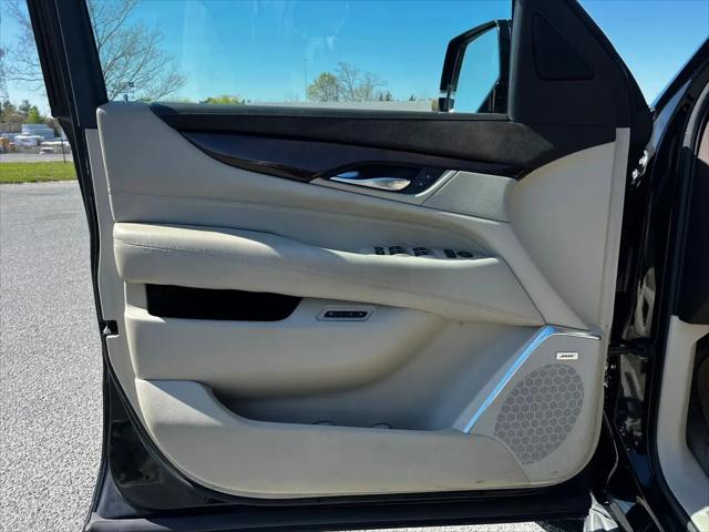 2017 Cadillac Escalade Premium Luxury