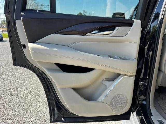 2017 Cadillac Escalade Premium Luxury