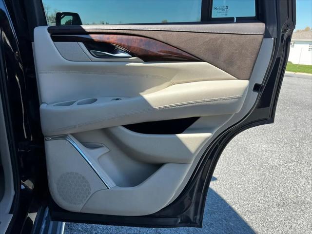 2017 Cadillac Escalade Premium Luxury