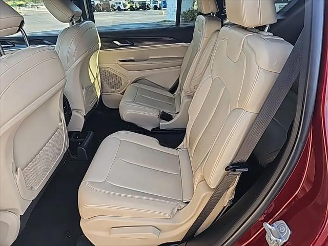 2023 Jeep Grand Cherokee L Limited 4x4