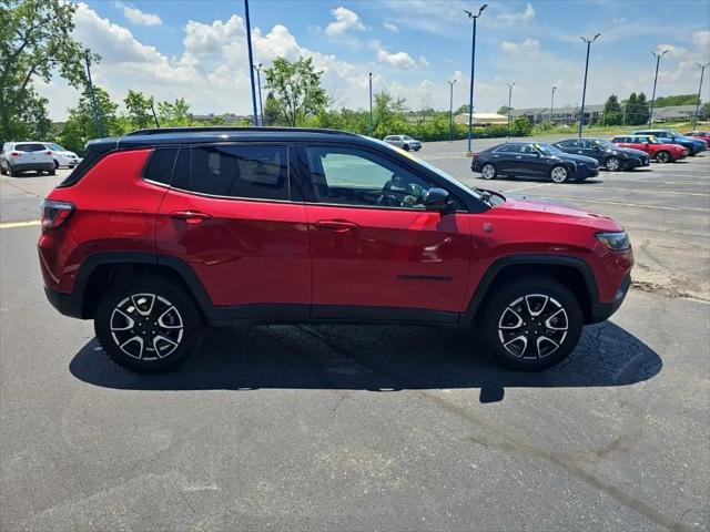 2025 Jeep Compass Trailhawk 4x4