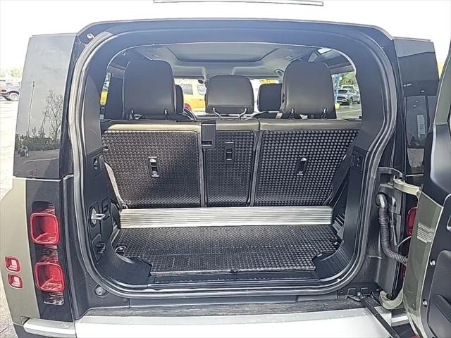 2021 Land Rover Defender 90 First Edition