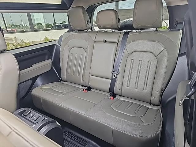 2021 Land Rover Defender 90 First Edition