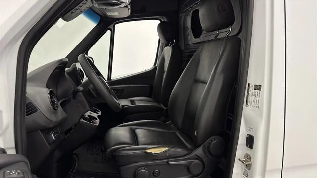 2020 Freightliner Sprinter High Roof V6