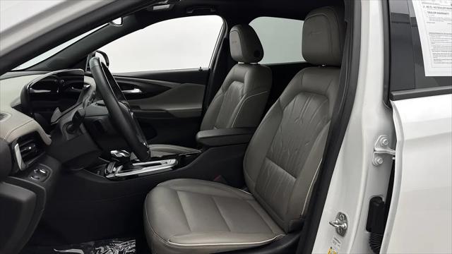 2024 Buick NV Avenir FWD