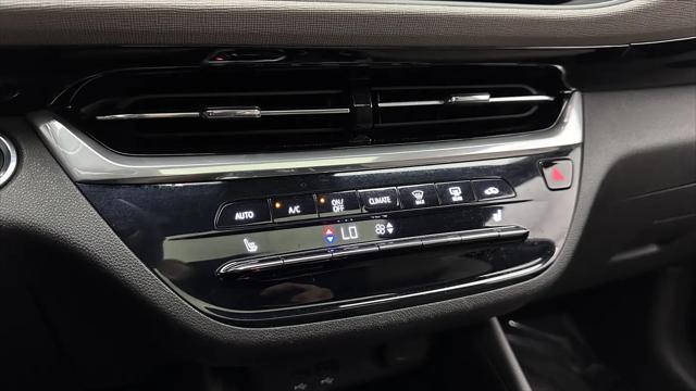 2024 Buick NV Avenir FWD