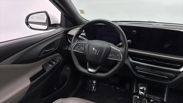 2024 Buick NV Avenir FWD