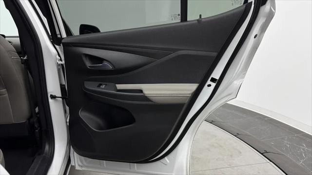 2024 Buick NV Avenir FWD