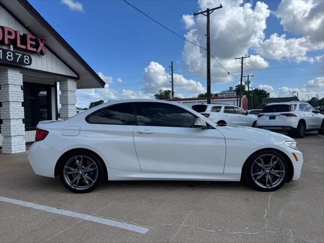 2016 BMW M2 M235i