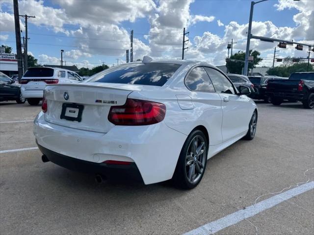2016 BMW M2 M235i