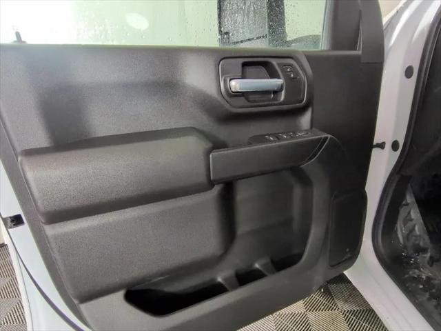 2026 GMC Sierra 2500HD Crew Cab, Long Bed, Pro, 4WD