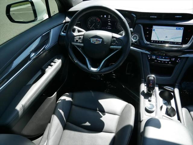 2024 Cadillac XT6 Sport