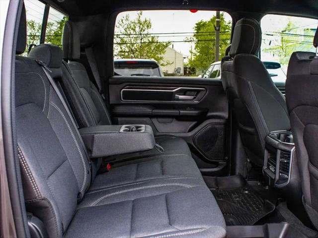 2023 Ram 1500 Big Horn Crew Cab 4x4 5'7" Box