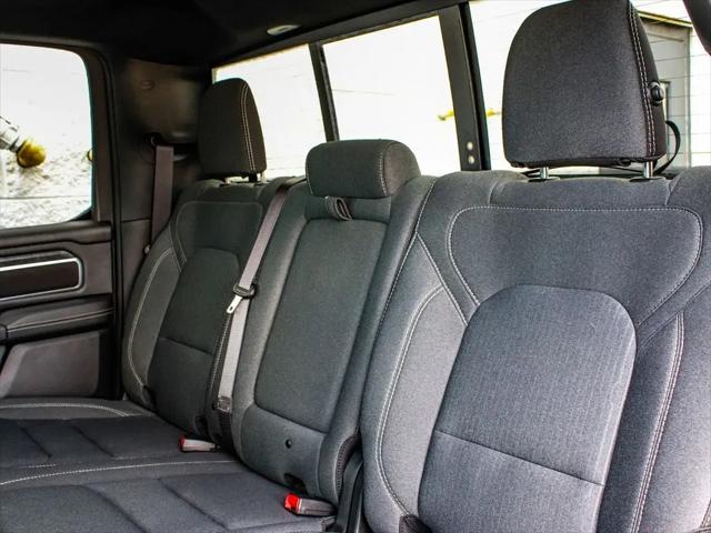 2024 Ram 1500 Big Horn Crew Cab 4x4 5'7" Box