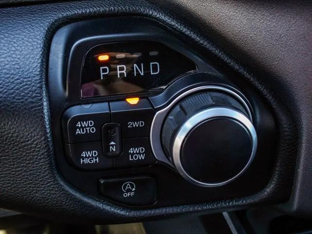 2022 Ram 1500 Big Horn Crew Cab 4x4 5'7" Box