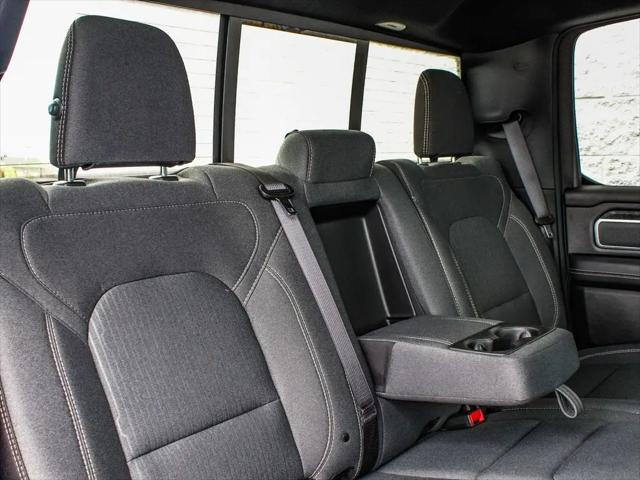 2022 Ram 1500 Big Horn Crew Cab 4x4 5'7" Box